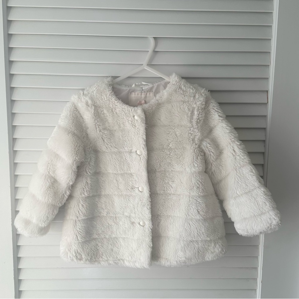 Janie and Jack Plush Faux Fur Coat in Off-White